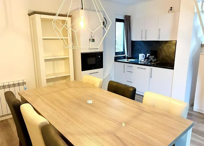 Family In Hambachtal Boutique