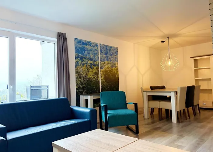 Family In Hambachtal Boutique